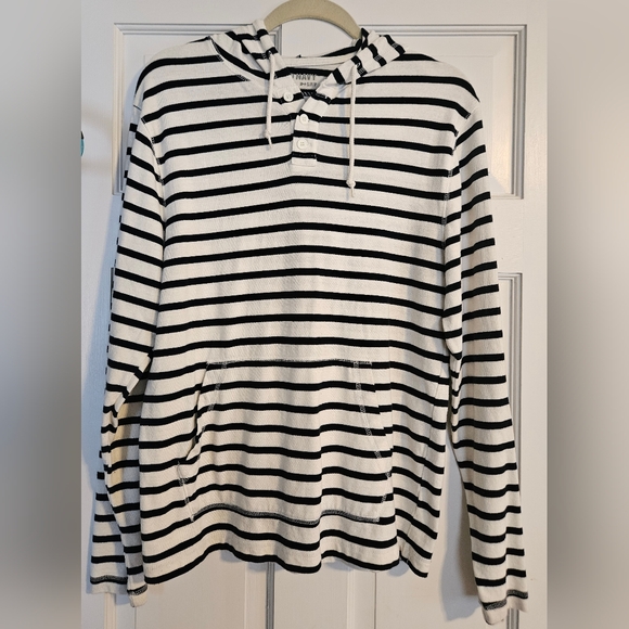 Old Navy Other - Striped men's pullover